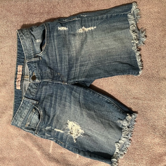 Guess Denim Shorts - Picture 1 of 2